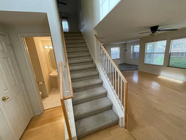11725 Raymond C Ewry Ln — Photo 4