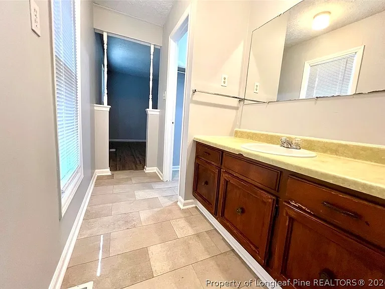 7013 Darnell St — Photo 17