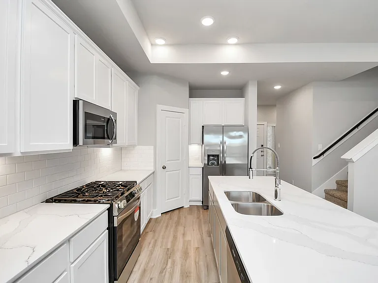 21003 Treasure Gate Ln — Photo 18