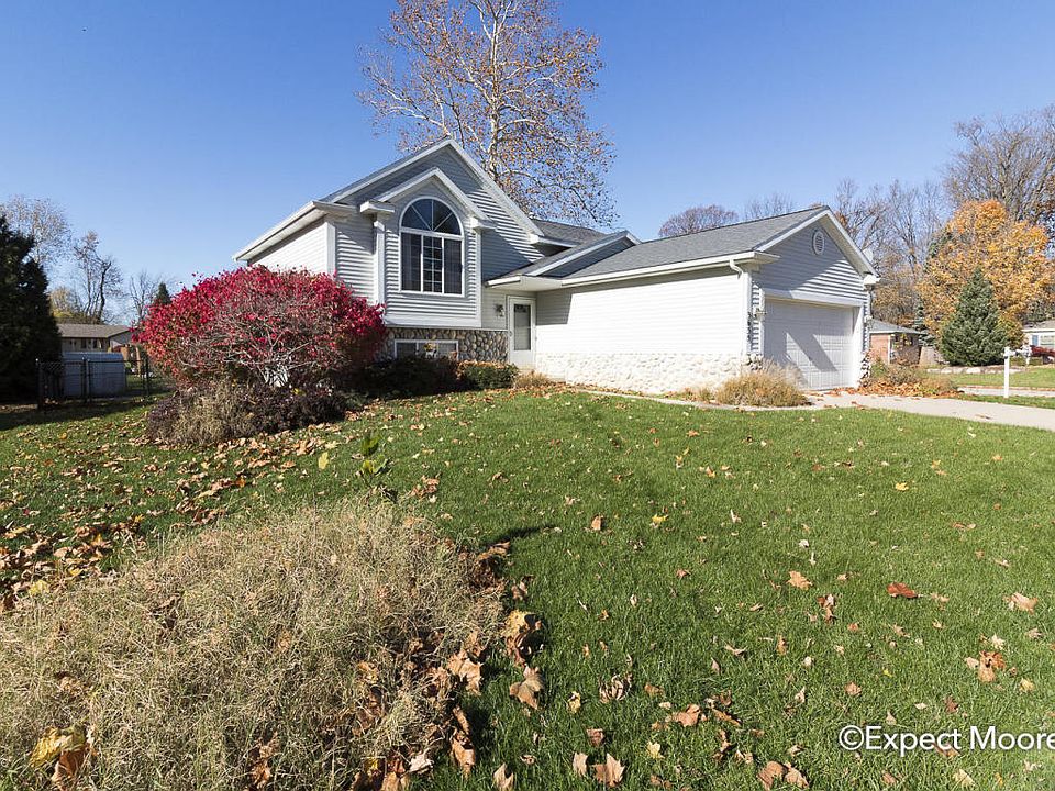1st image of 3635 Ponderosa Dr SW