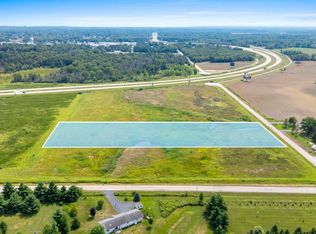 2 Sandhill Dr, Oconto, WI 54153