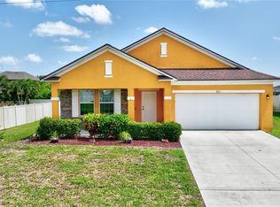 1913 SW 26th Ter, Cape Coral, FL 33914