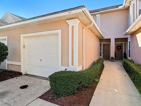 3rd image of 877 SOUTHERN CREEK Drive
