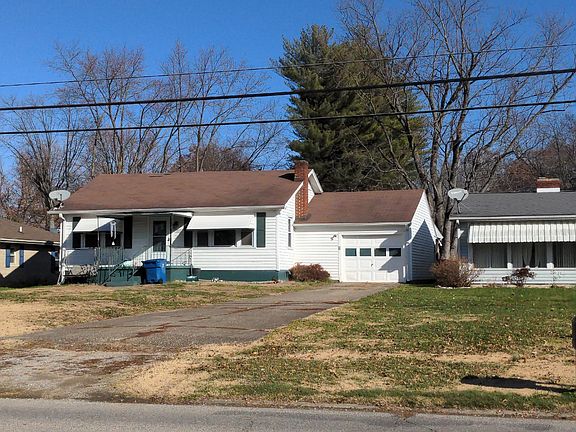 2nd image of 2031 College Dr