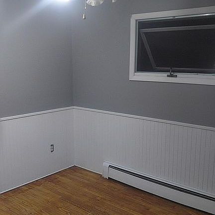 5th image of 33 Wellington Ave