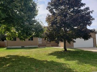507 24th Pl SW, Mason City, IA 50401