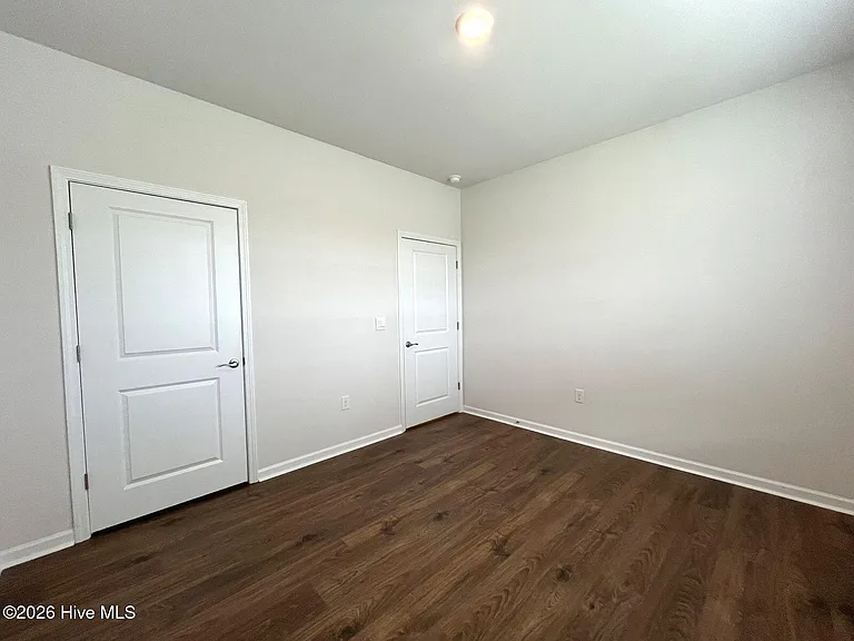 512 Ragapple Ln — Photo 24