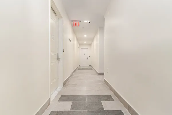 Rented by Corcoran | media 31