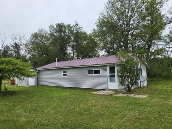 5276 W Millikin Ln, Roscommon, MI 48653