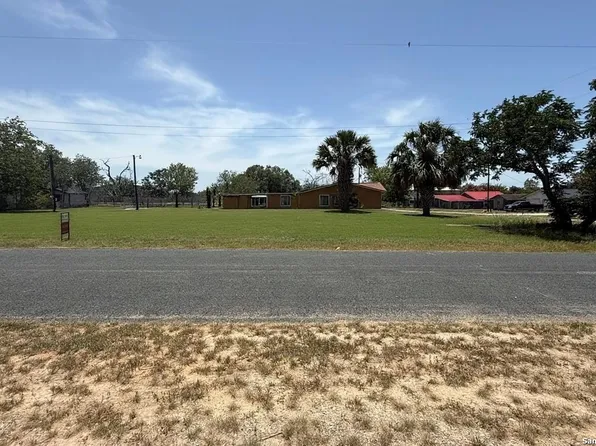 117 N Welhausen LOT 6, Poth, TX 78147