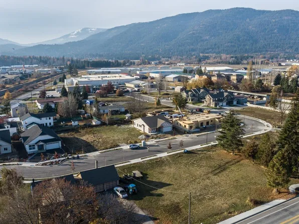 1704&1710 Irvine Way, Sandpoint, ID 83864