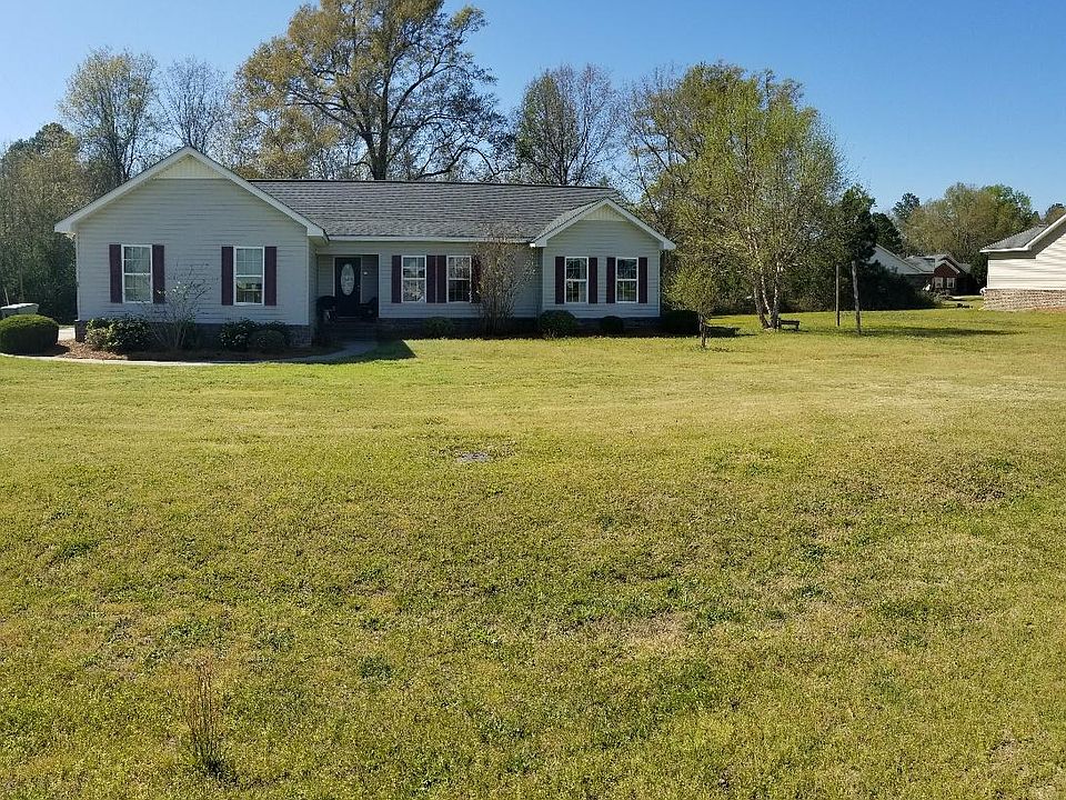 1st image of 208 Bruiser Cir
