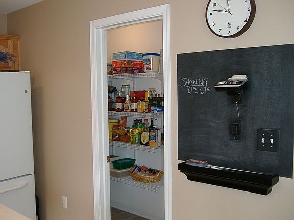 Walk-in pantry