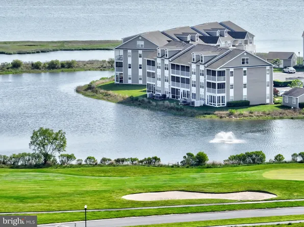 30397 Pavilion Dr #10-4, Ocean View, DE 19970