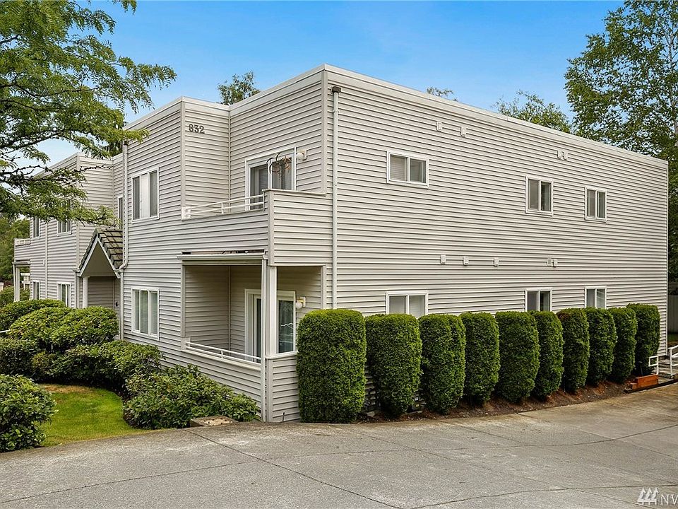 1st image of 832 2nd Ave APT A