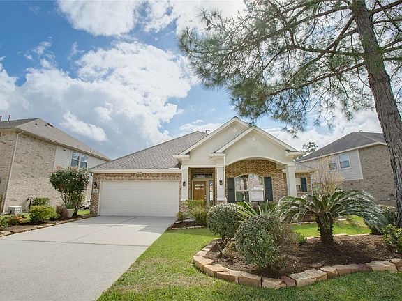 2nd image of 30 Fraiser Fir Pl