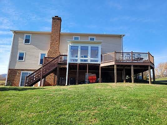 4th image of 205 Meadowridge Dr