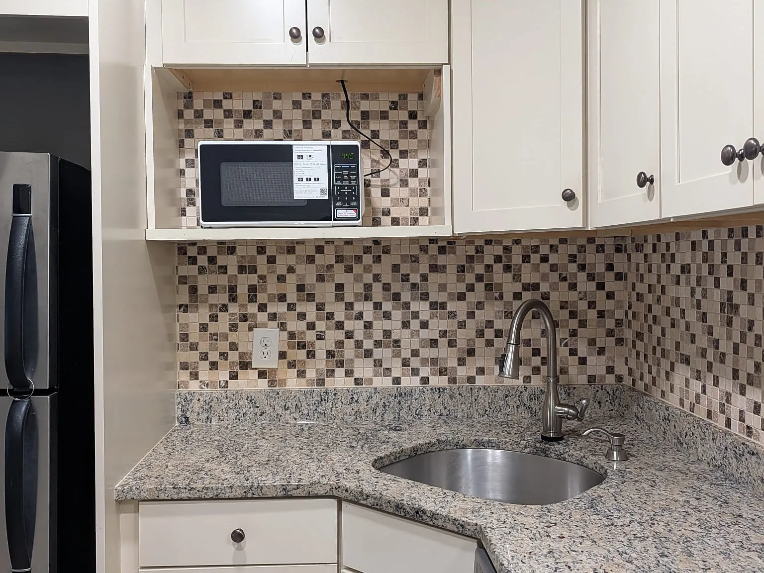 2 bed, 925 sqft, $2,100 — Photo 4