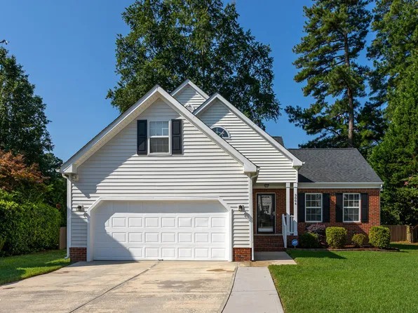 3004 Emcutta Ct, Raleigh, NC 27604