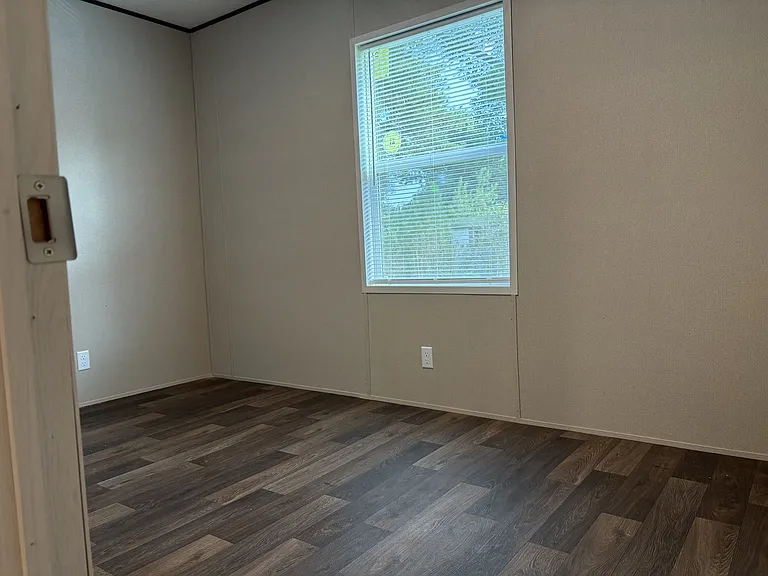 932 Salters St — Photo 13