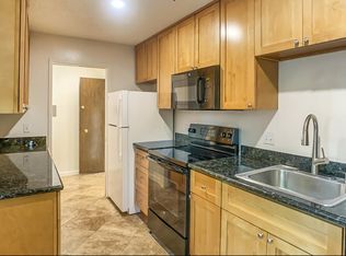 1742 Spruce St APT 22, Berkeley, CA 94709