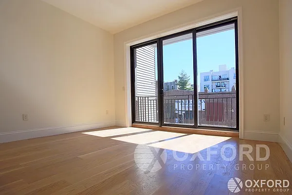 Rented by Oxford Property Group | media 41