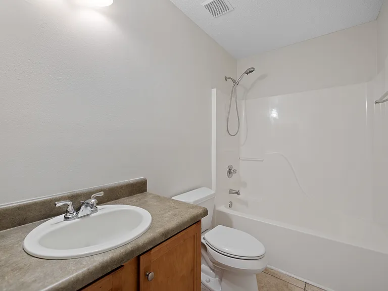 157 Cypress Ln — Photo 21