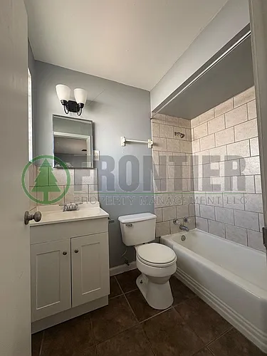 325 Eichelberger St Photo 1