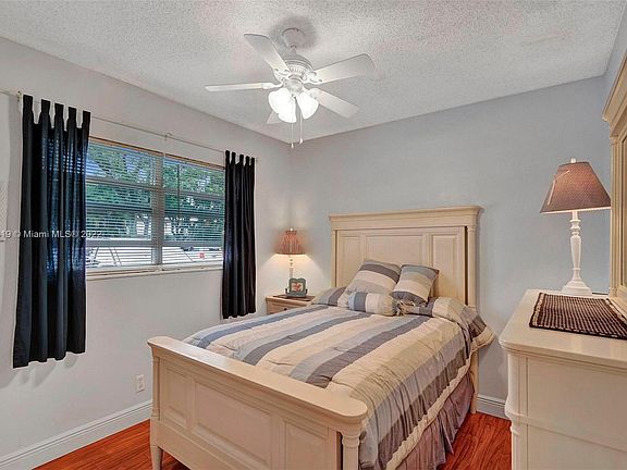 2nd image of 4800 NW 35th St APT 412