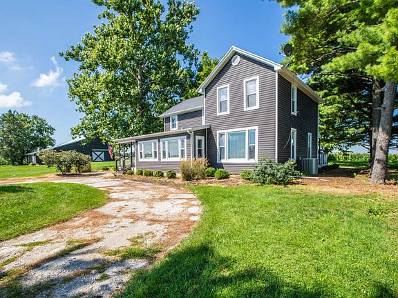 2nd image of 563 County Road 2600 E