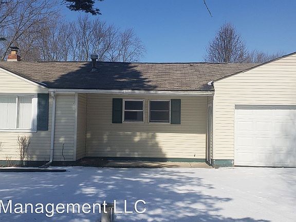 3rd image of 6229 Crabtree Ln