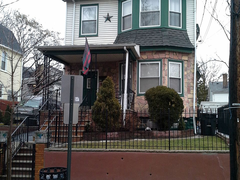 1st image of 68 Vermont Ave APT 3