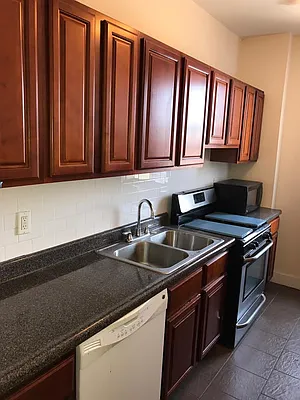 Rented by Abba Realty Associates INC | media 10