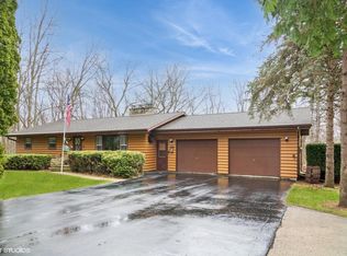 W10612 Hickory Ln, Fox Lake, WI 53933