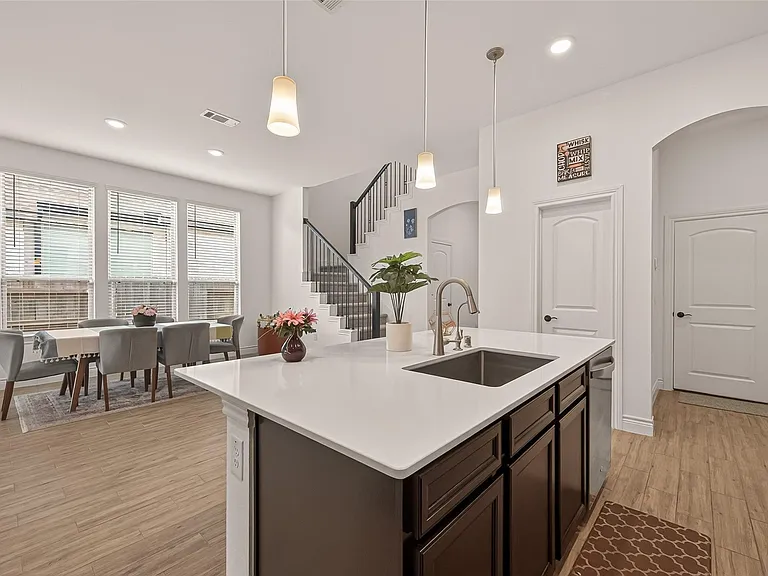 7319 Woodlark Ridge Dr — Photo 16