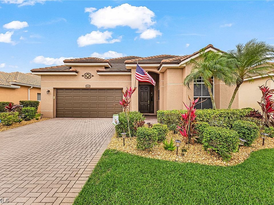 1st image of 2090 Oxford Ridge Cir