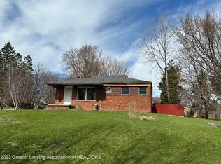 2250 Pembroke Rd, Lansing, MI 48906