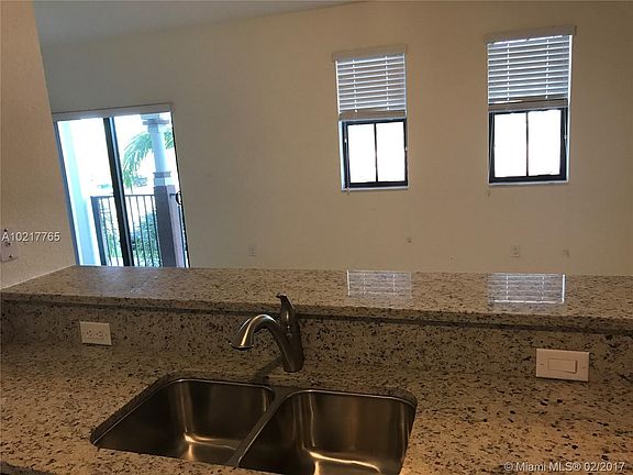 5th image of 10620 Nw 88th Street #215