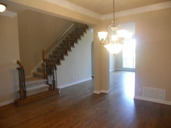 3rd image of 9030 Weston Ln