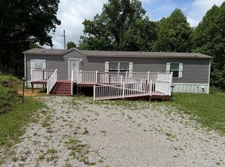 1366 Pearl Hinds Rd, Jamestown, TN 38556
