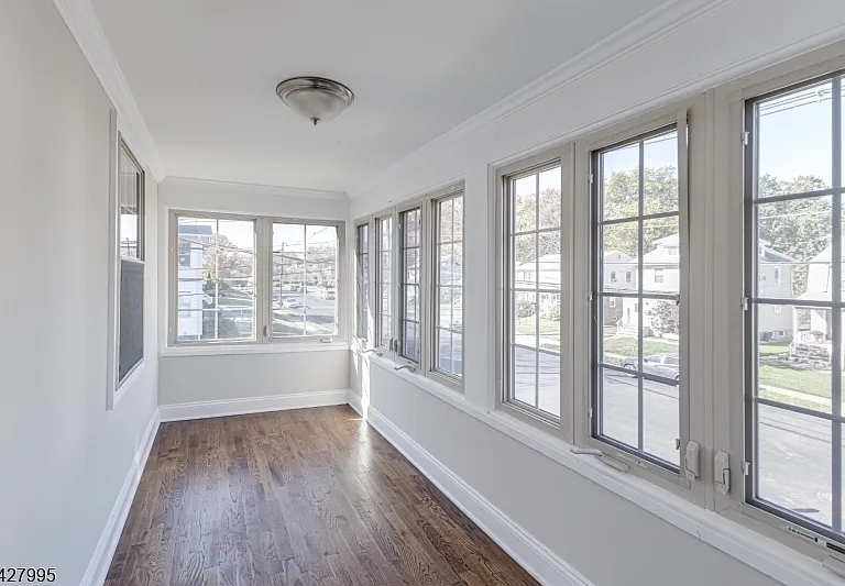 35 Burnside Ave #B — Photo 17