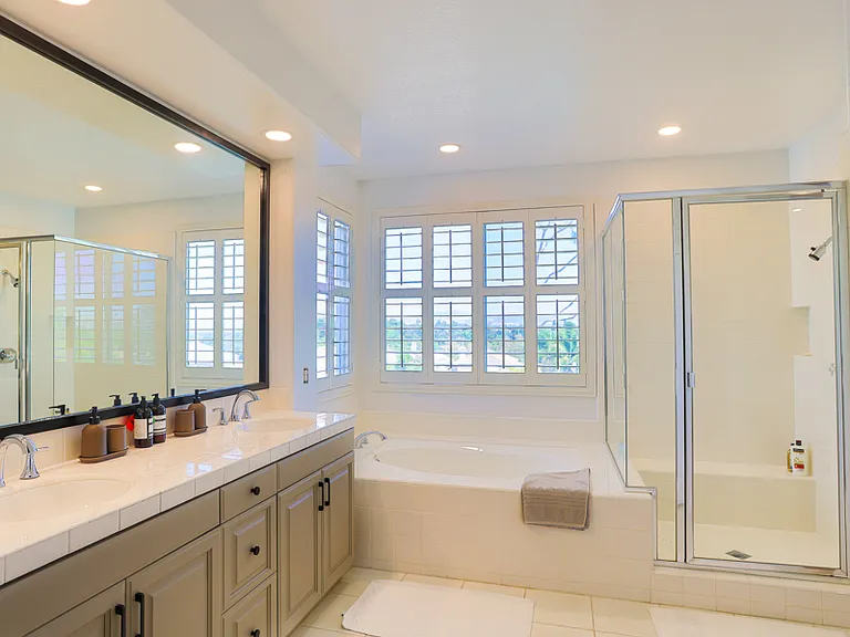 2548 Tuscany Way — Photo 15