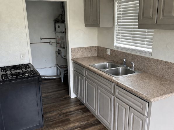 423 W Ramona Dr #423, Rialto, CA