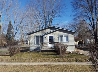 2829 E Pierson Rd, Flint, MI 48506