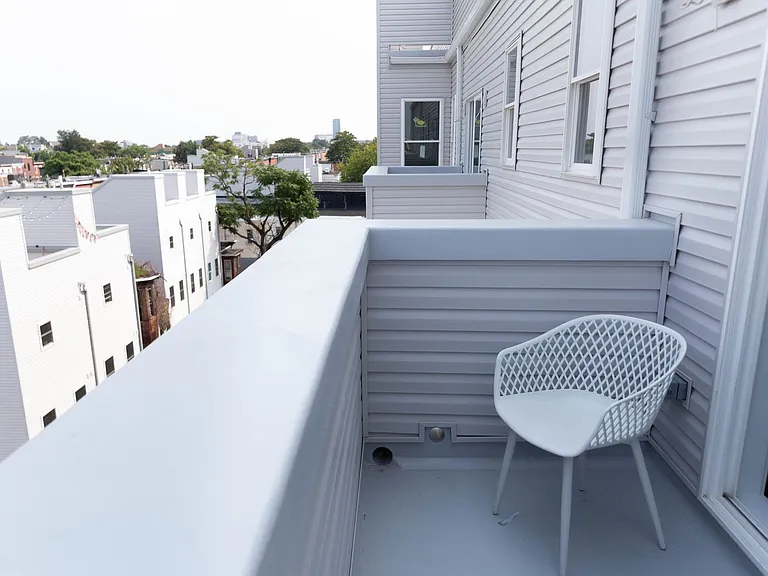 Stunning New Luxury Apartments at The Vienna — Photo 47