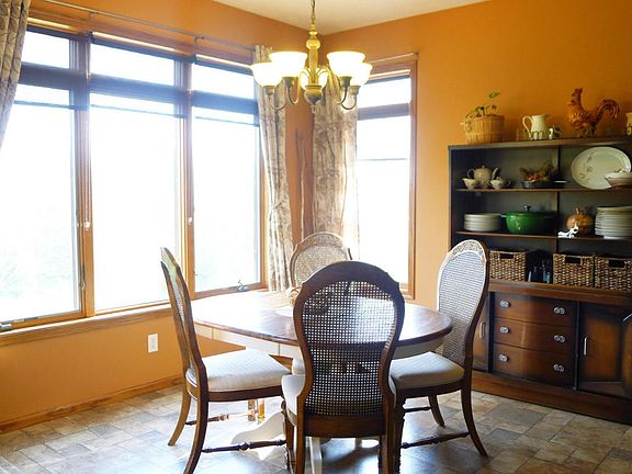 3rd image of W20101 Bluestem Ln