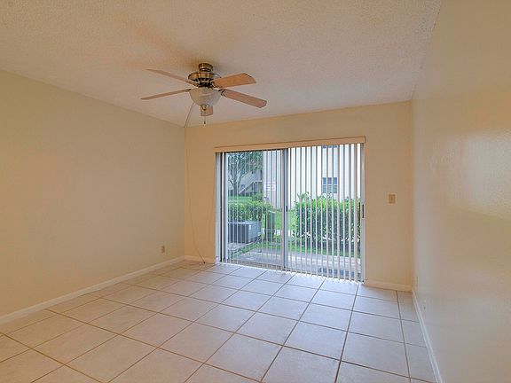 5th image of 3206 SW CORAL RIDGE Drive #3206