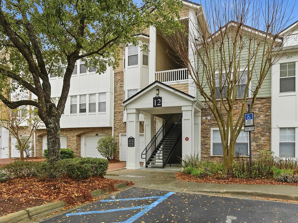 1st image of 2801 Chancellorsville Dr APT 1226
