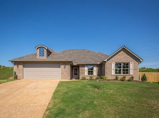 73 Woodshire Cv, Jackson, TN 38305