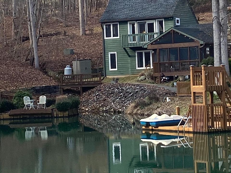 1st image of 1453 Miles Country Ln